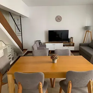 Duplex Con Terraza Y Estacionamiento , Mendoza Argentina